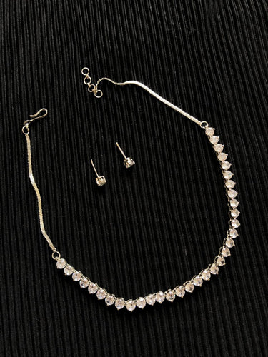 Small Solitaire Necklace Set